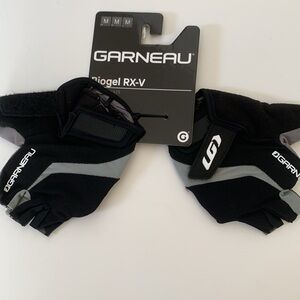 Biogel rx-v glove  m